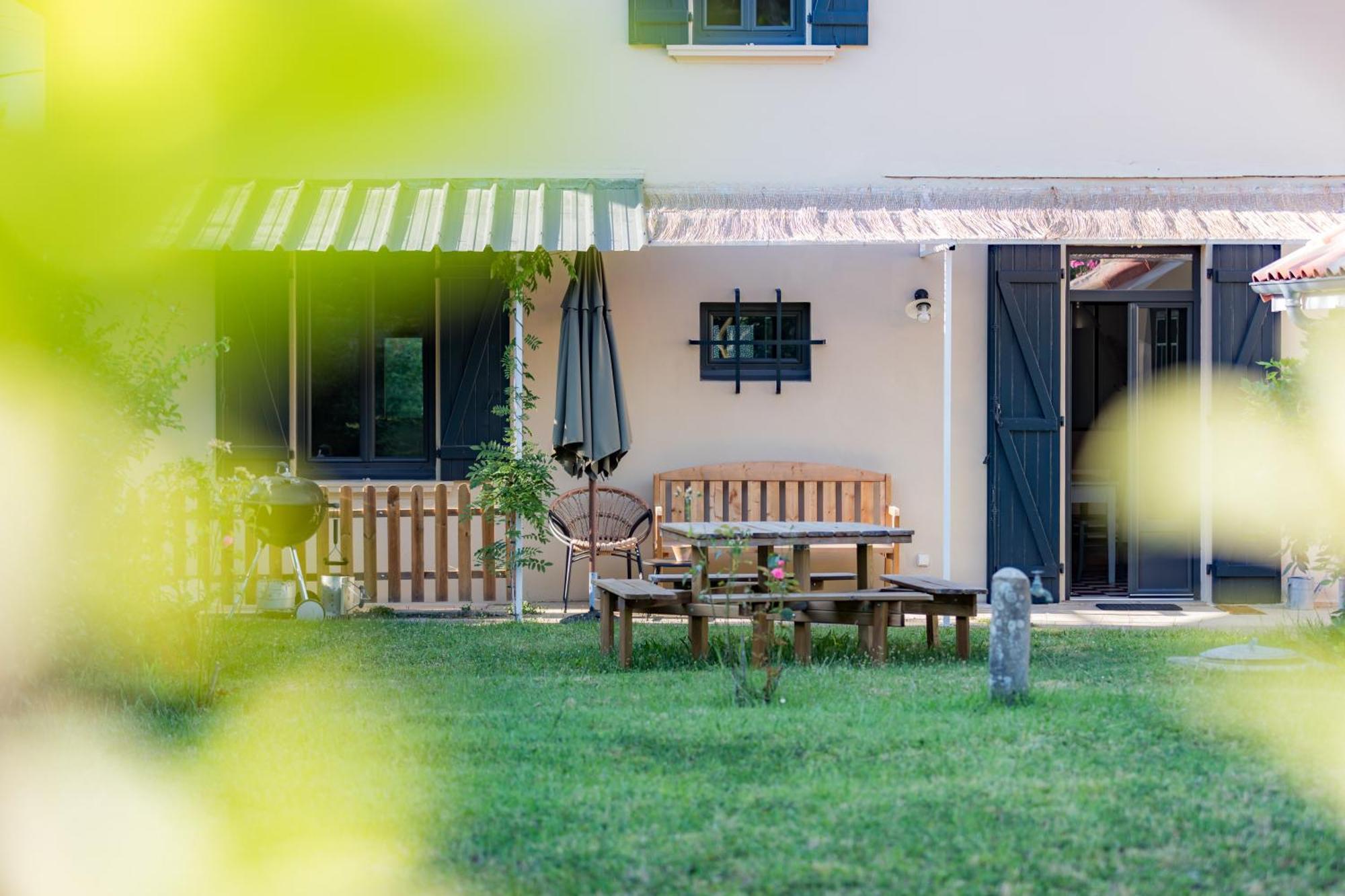 La Maison D'A Cote มง-เดอ-มาร์ซ็อง ภายนอก รูปภาพ
